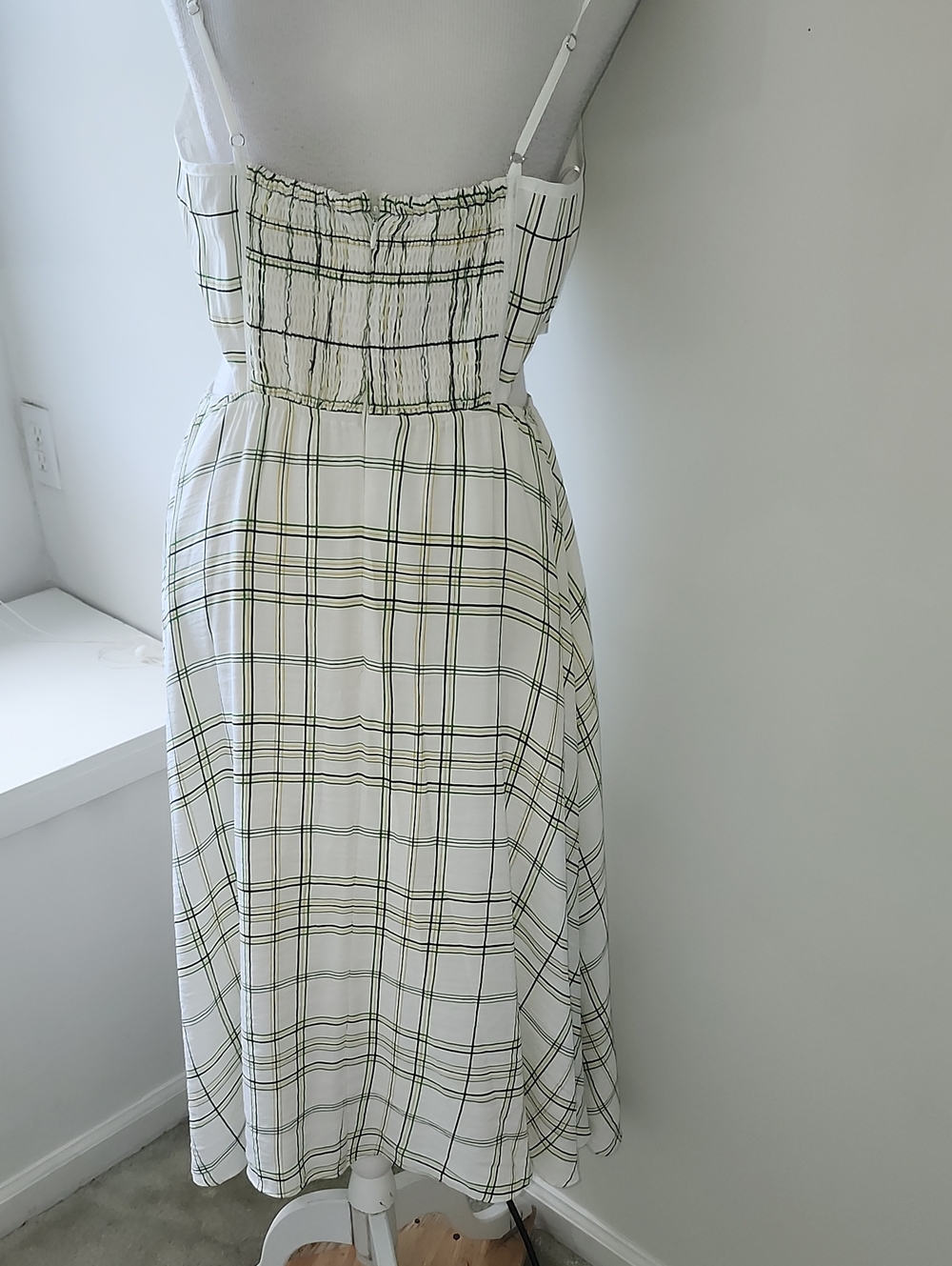 Anthropologie J.O.A. Plaid  Midi Dress Cutouts Size Large Fit & Flare - Picture 3 of 8